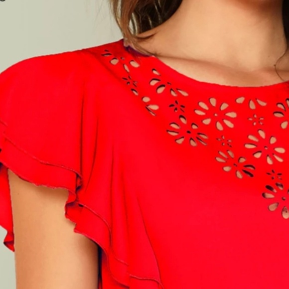 RED BUTTERFLY SLEEVE TOP - Picture 3 of 4